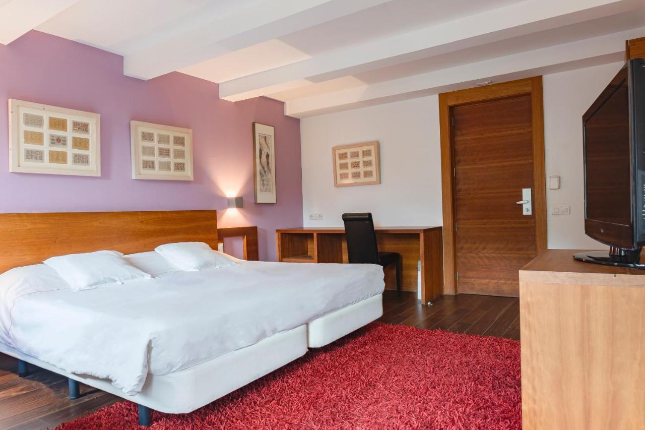 Ribera de Cardós Hotel Cardos מראה חיצוני תמונה