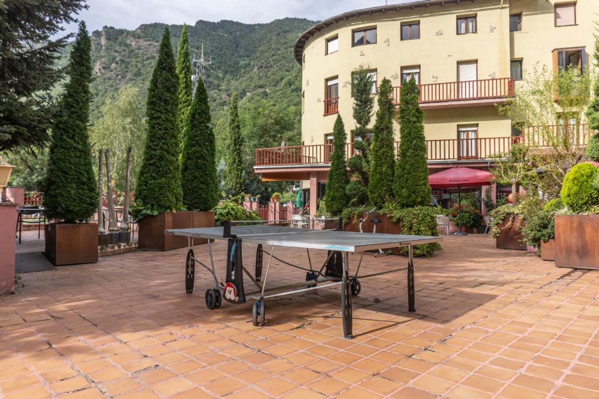 Ribera de Cardós Hotel Cardos מראה חיצוני תמונה