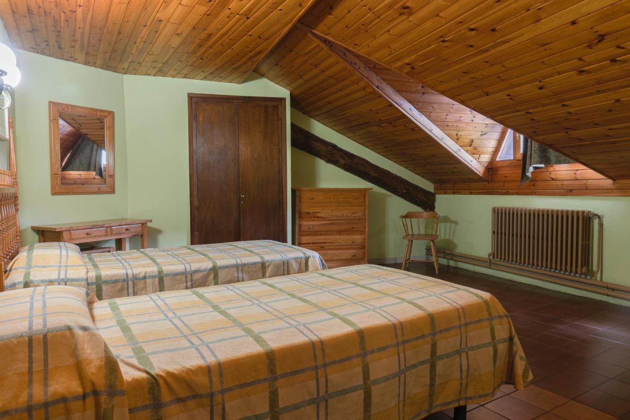Ribera de Cardós Hotel Cardos מראה חיצוני תמונה